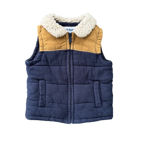 Old Navy Sherpa Baby Vest - Picture 1 of 3